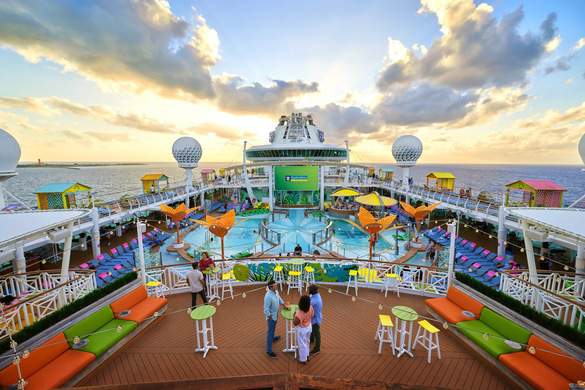 Royal Caribbean International, Freedom of the Seas, Lime & Coconut 9, AHendel.jpg